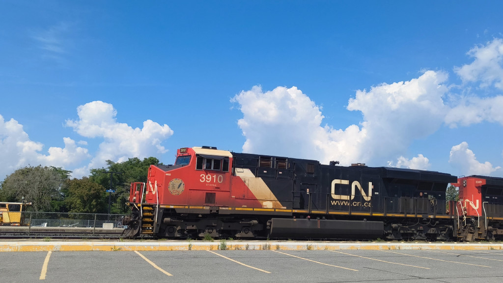 CN 3910
